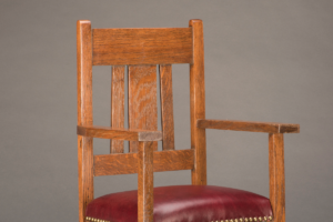 Child's rocking chair, manufactured by unknown American maker, c. 1914. Oak with leather upholstery (replaced). Collection of Arlo Casey, Austin.